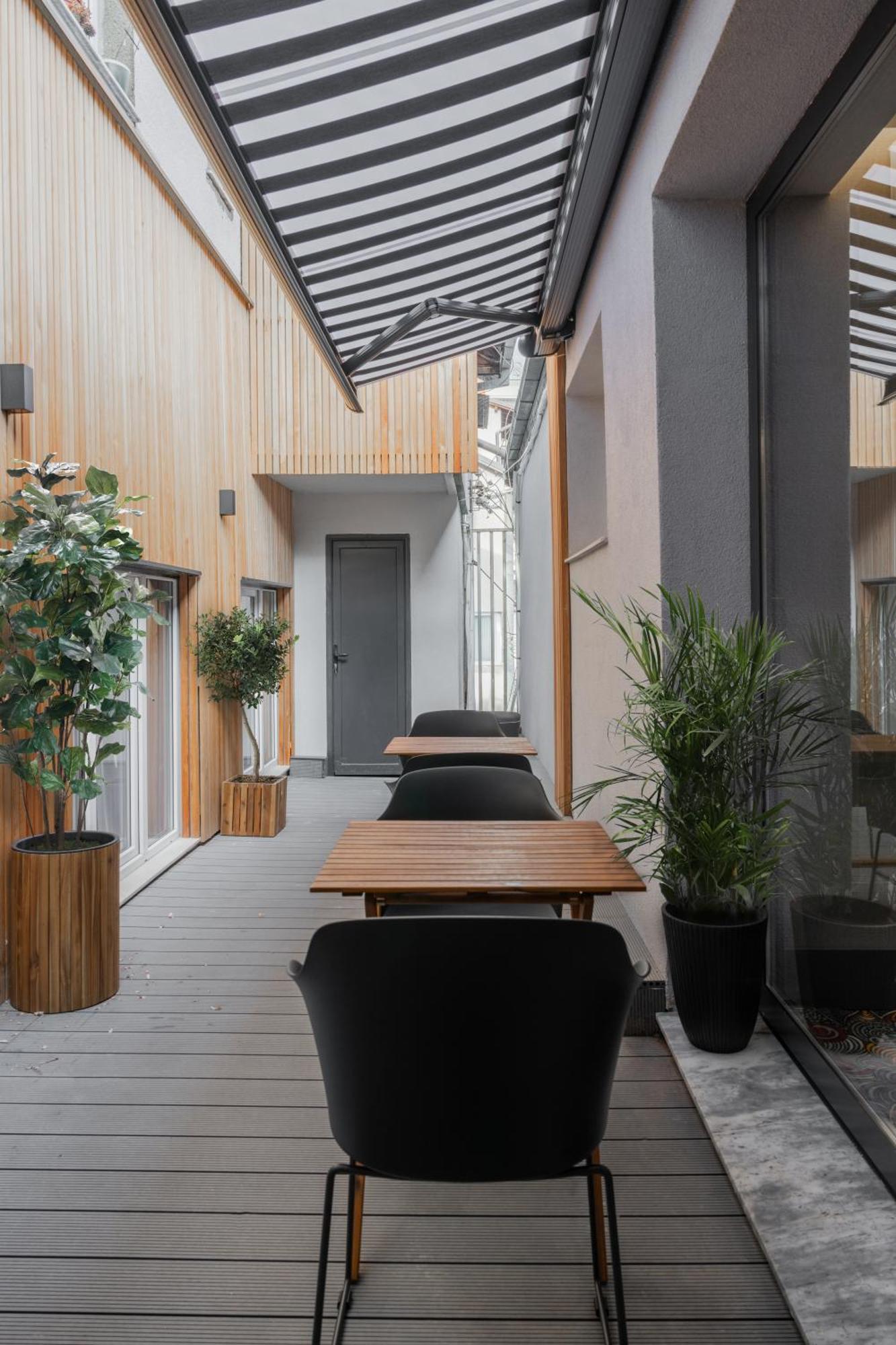 Hotel Square By Margo Priştine Dış mekan fotoğraf